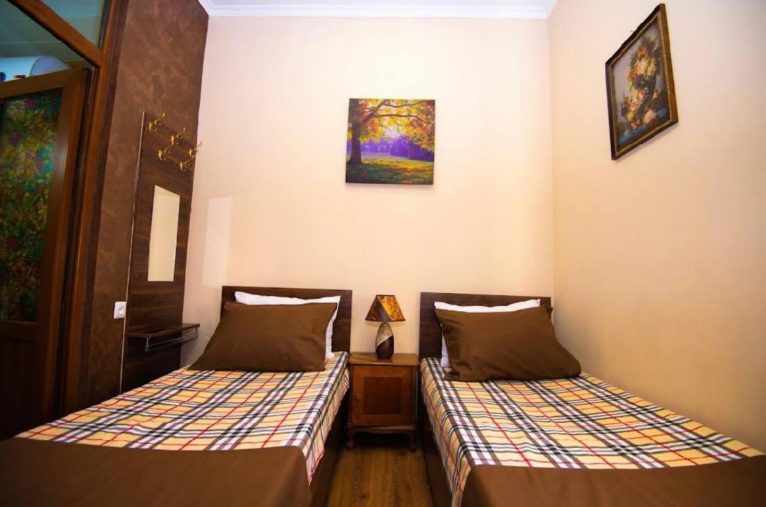 U Ashota Yerevan Exterior foto