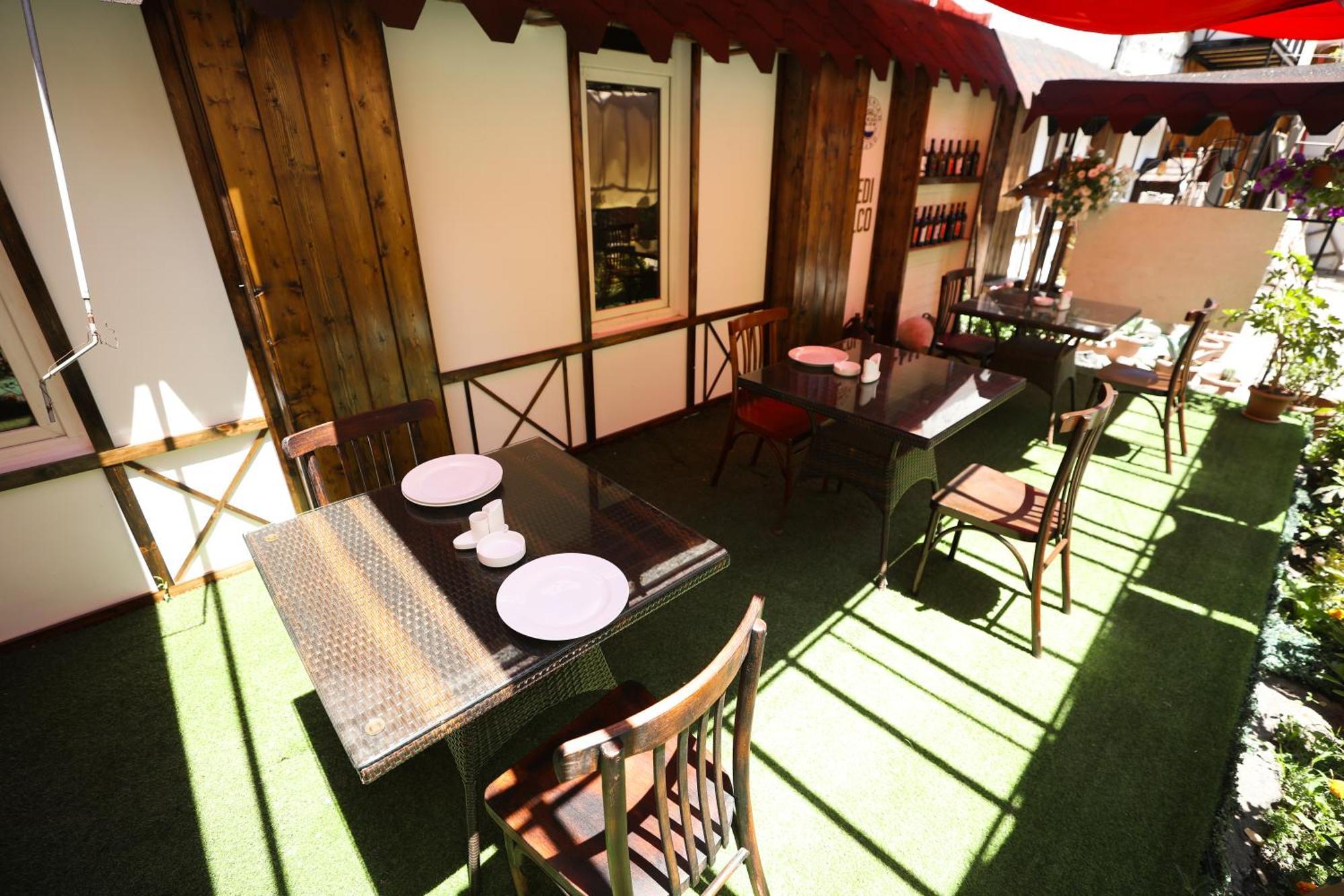 U Ashota Yerevan Exterior foto
